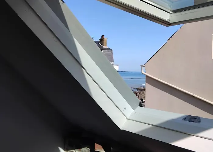 Yport, maison de pêcheur avec jolie terrasse.
